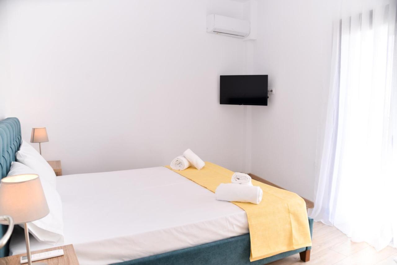 Prana'S Castle Apartment Kyparissia Exterior foto
